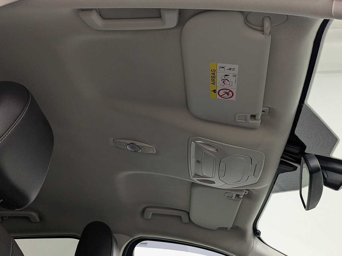 Ford Kuga с пробегом — 2014 год. Фото: #20