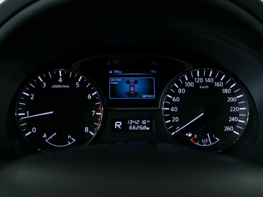 Nissan Teana с пробегом — 2014 год. Фото: #10