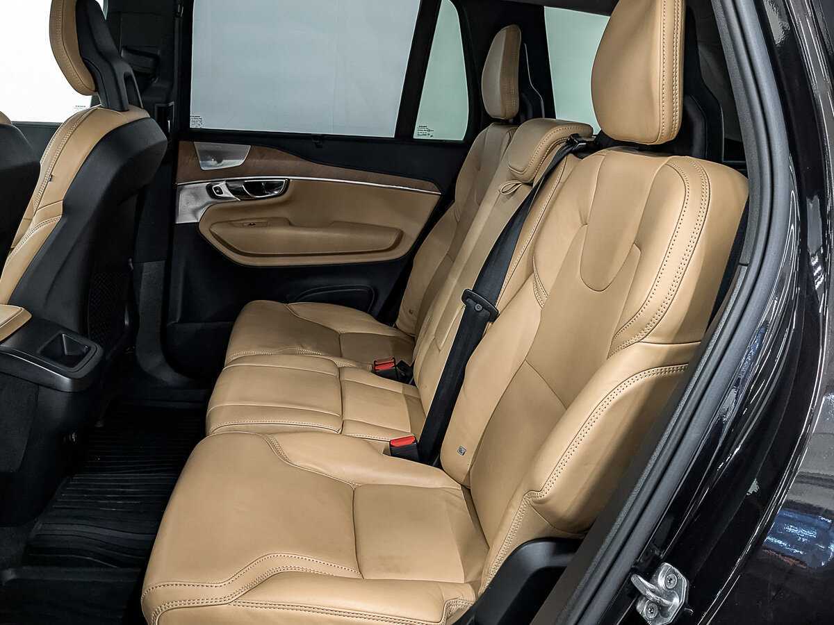 Volvo XC90 с пробегом — 2015 год. Фото: #17