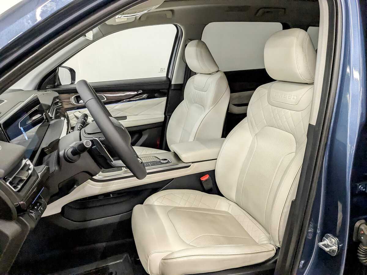 EXEED VX с пробегом — 2022 год. Фото: #17