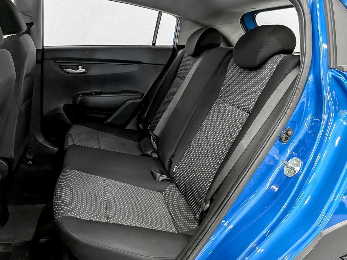 Kia Rio с пробегом — 2020 год. Фото: #10