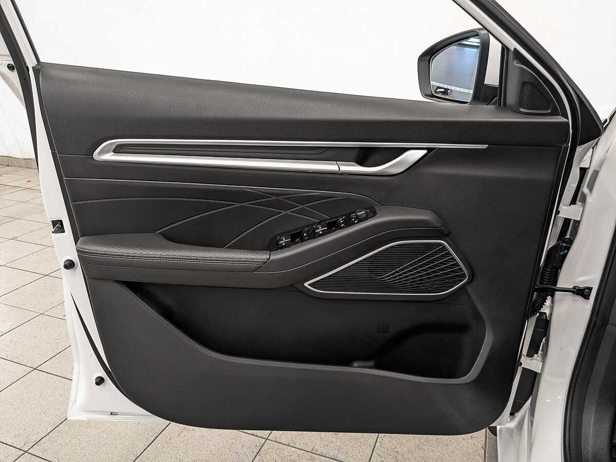 Geely Emgrand с пробегом — 2024 год. Фото: #16