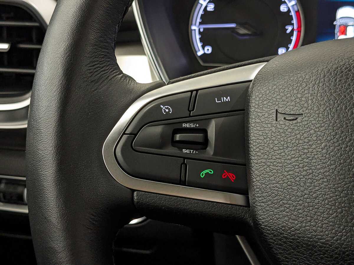 Geely Coolray с пробегом — 2020 год. Фото: #26