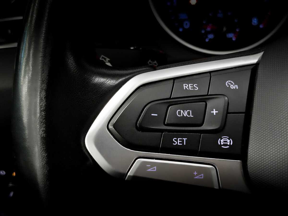 Volkswagen Tiguan с пробегом — 2021 год. Фото: #24