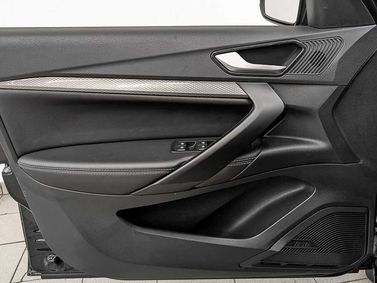 Lada (ВАЗ) Vesta с пробегом — 2024 год. Фото: #18