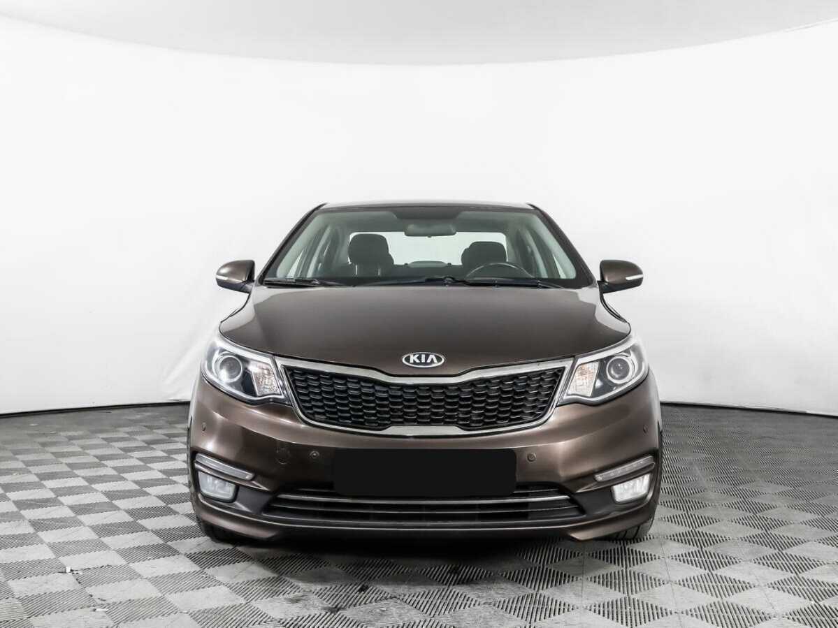 Kia Rio с пробегом — 2017 год. Фото: #1