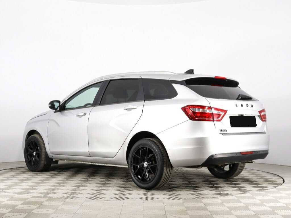 Lada (ВАЗ) Vesta с пробегом — 2018 год. Фото: #4