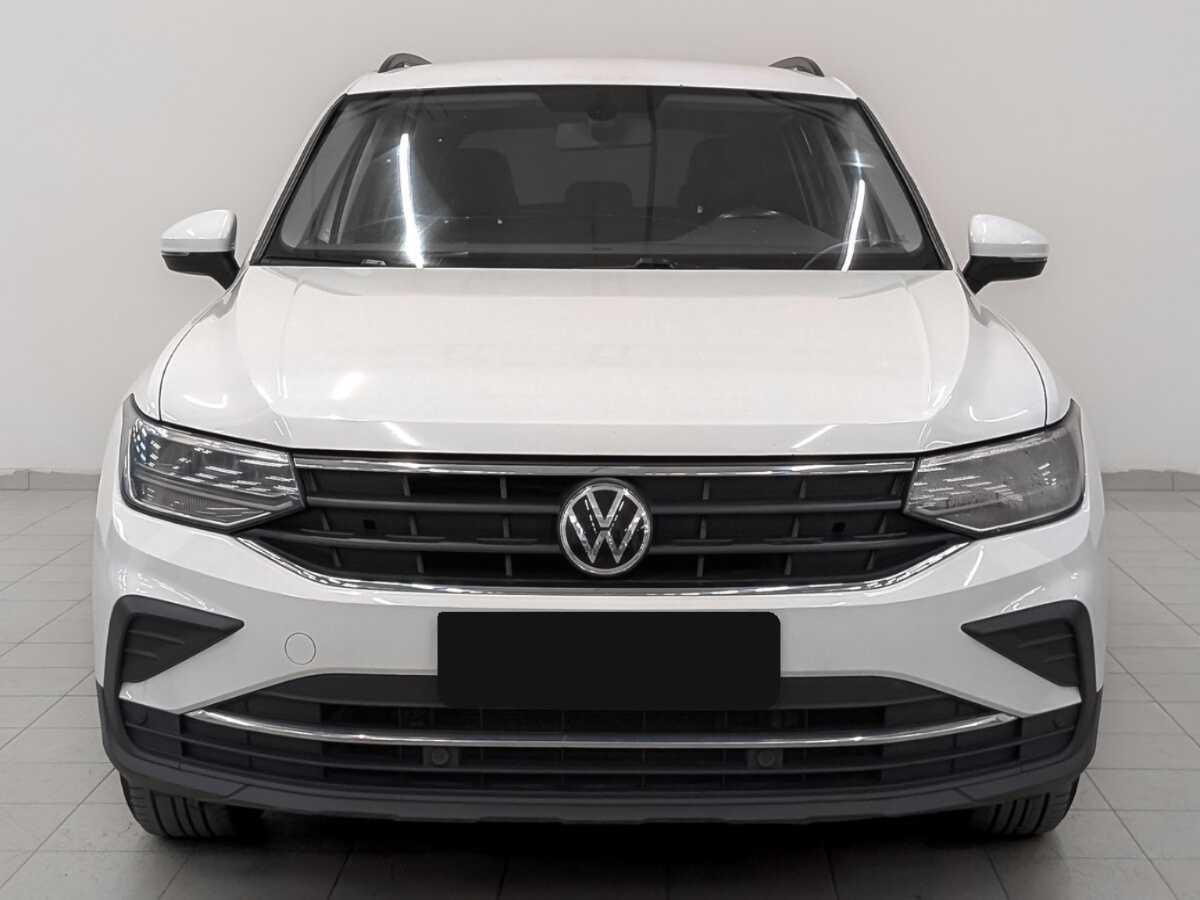 Volkswagen Tiguan с пробегом — 2021 год. Фото: #1