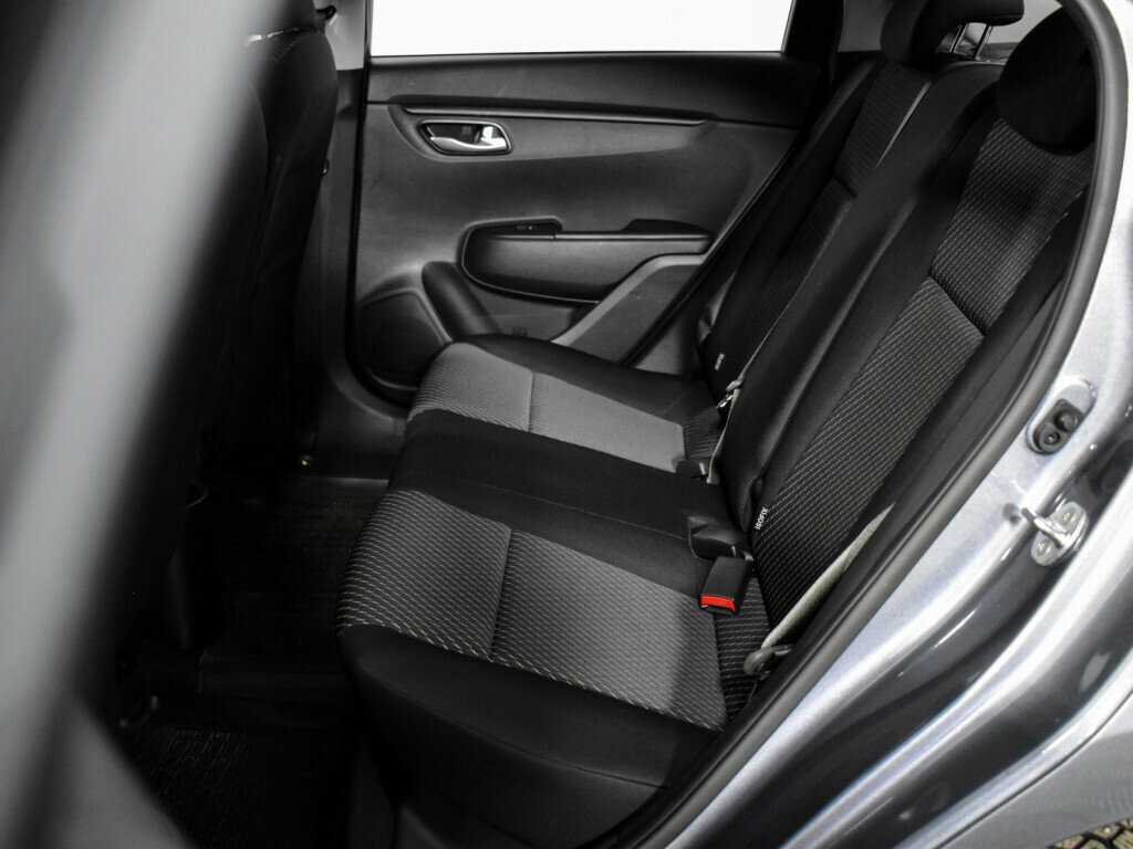 Kia Rio с пробегом — 2019 год. Фото: #11