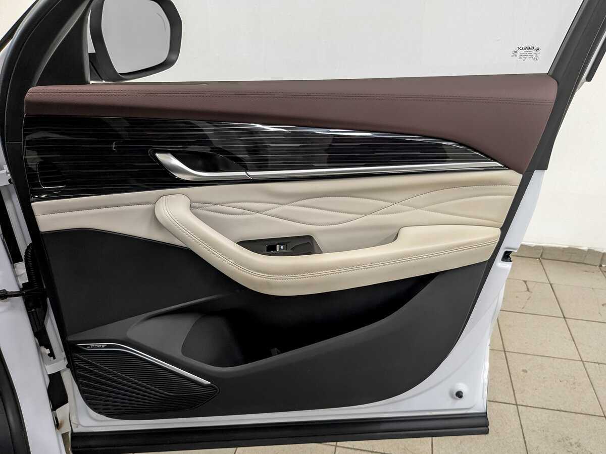 Geely Monjaro с пробегом — 2023 год. Фото: #24