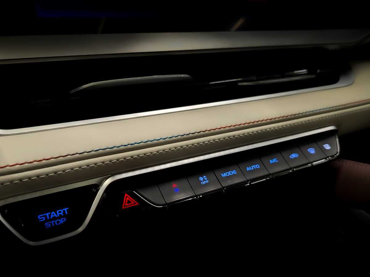 Geely Monjaro с пробегом — 2023 год. Фото: #26