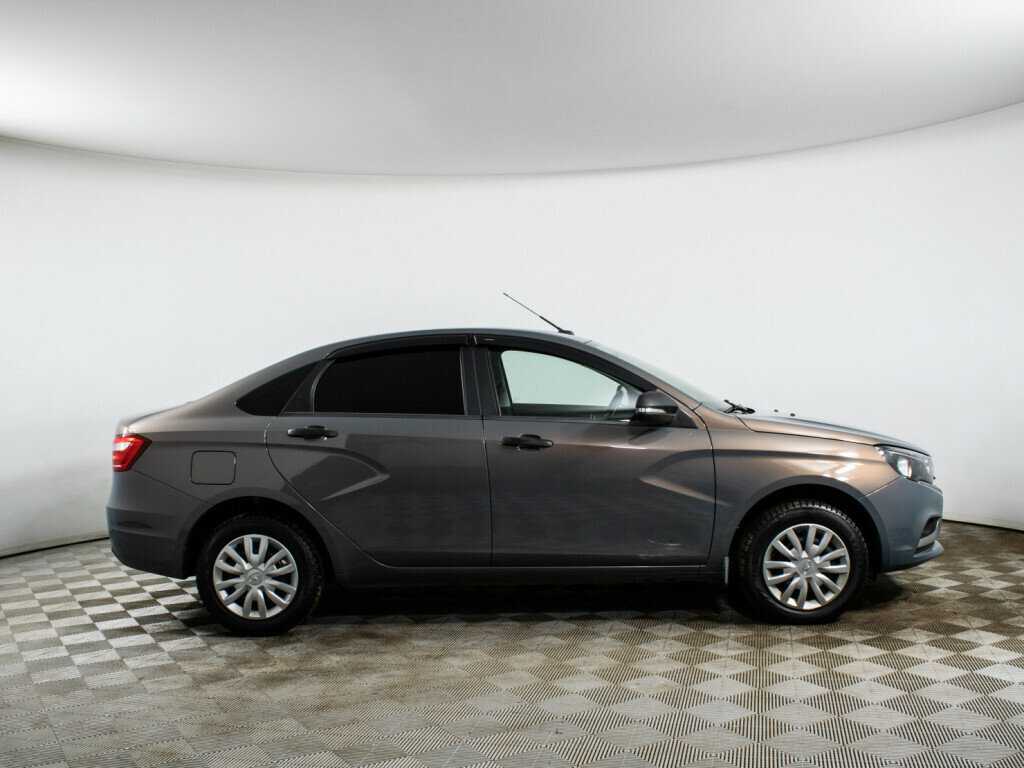 Lada (ВАЗ) Vesta с пробегом — 2021 год. Фото: #3