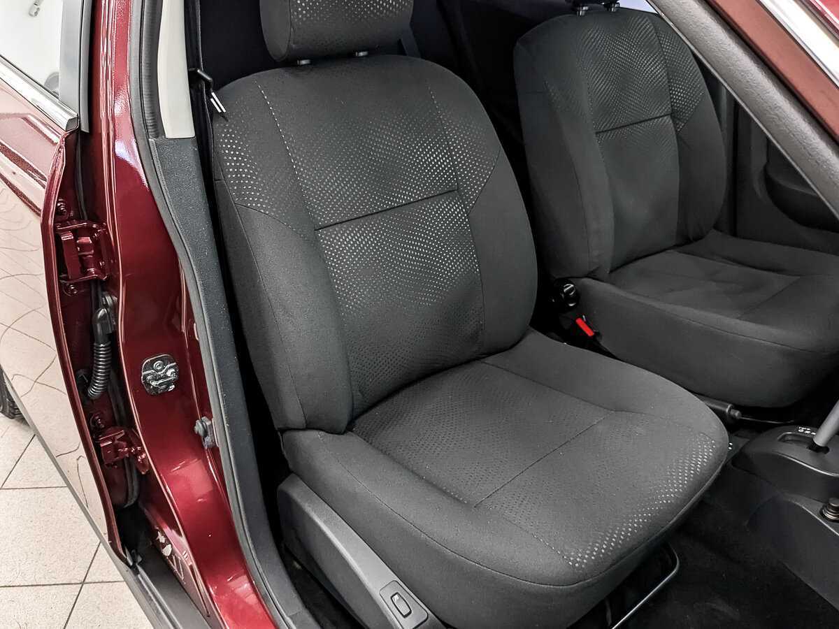 Nissan Almera с пробегом — 2014 год. Фото: #23