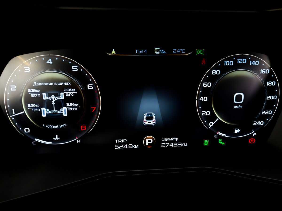 Geely Tugella с пробегом — 2023 год. Фото: #12