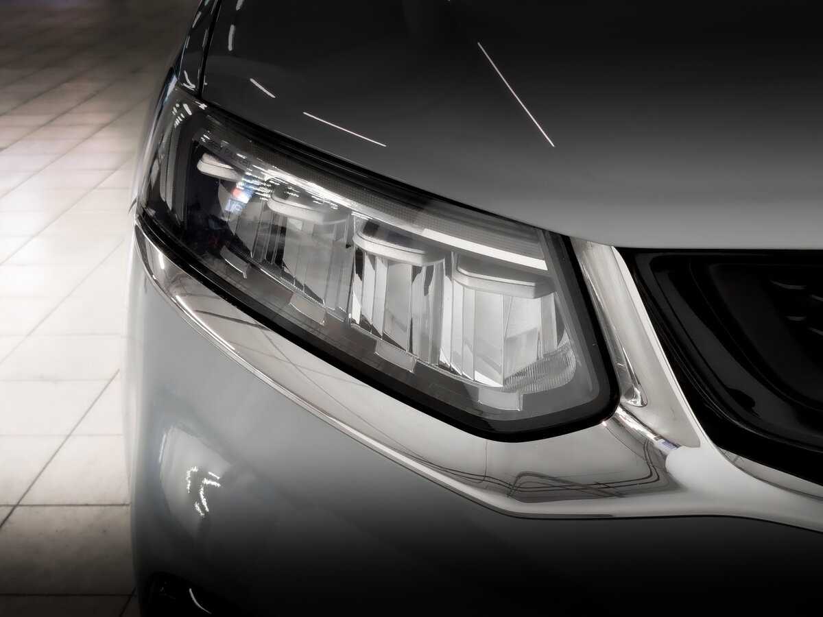 Geely Tugella с пробегом — 2023 год. Фото: #16