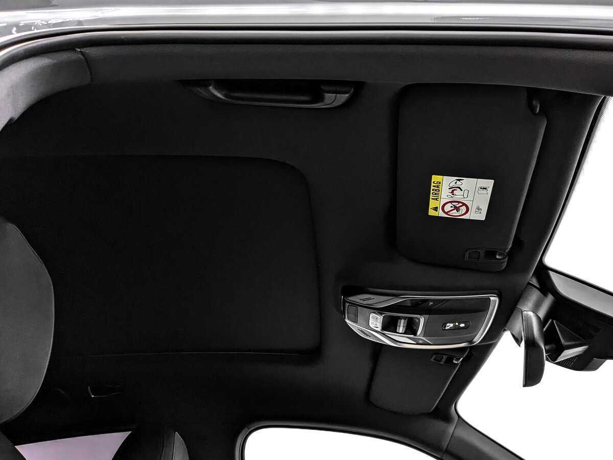 Geely Tugella с пробегом — 2023 год. Фото: #22