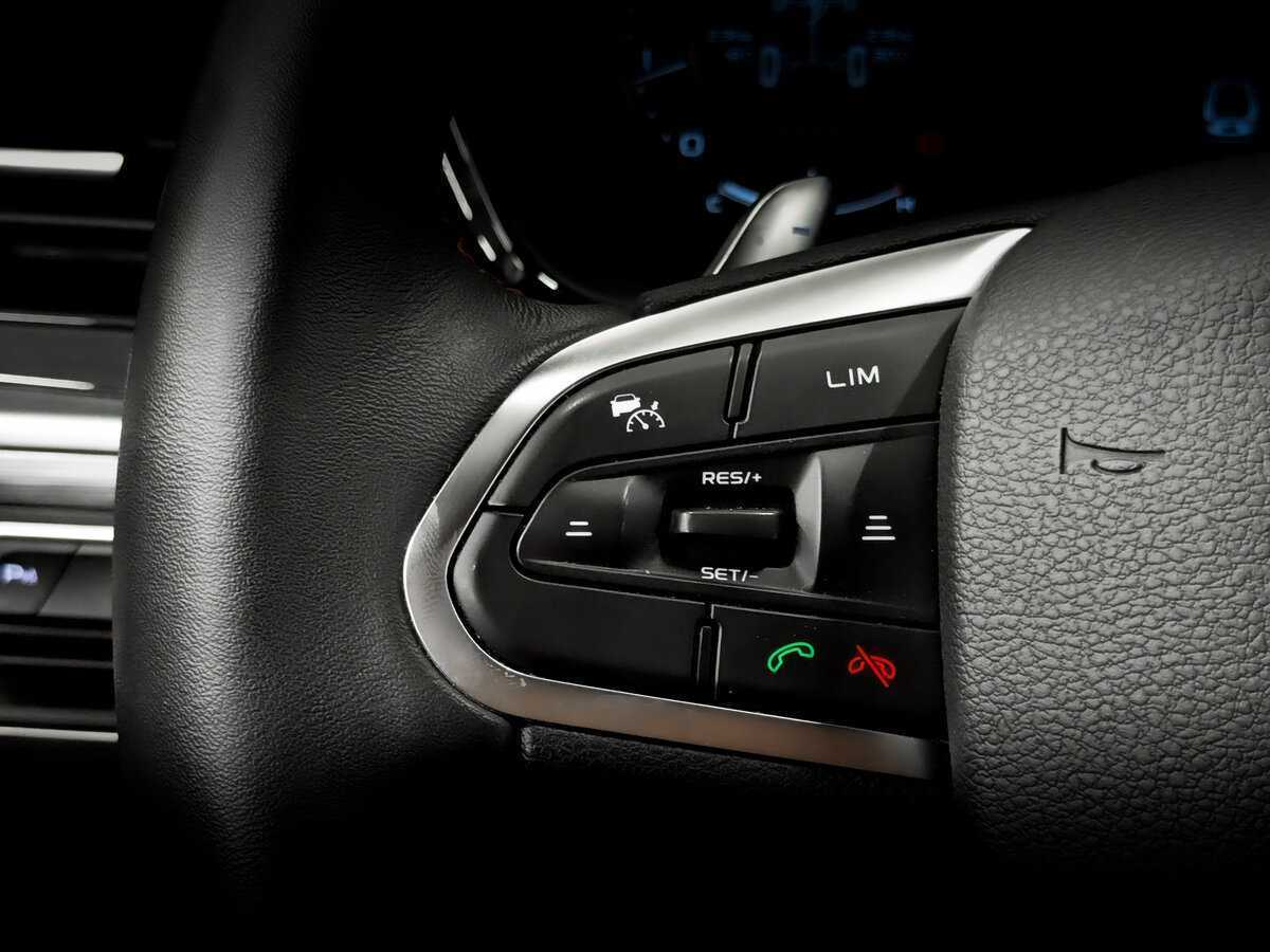 Geely Tugella с пробегом — 2023 год. Фото: #28