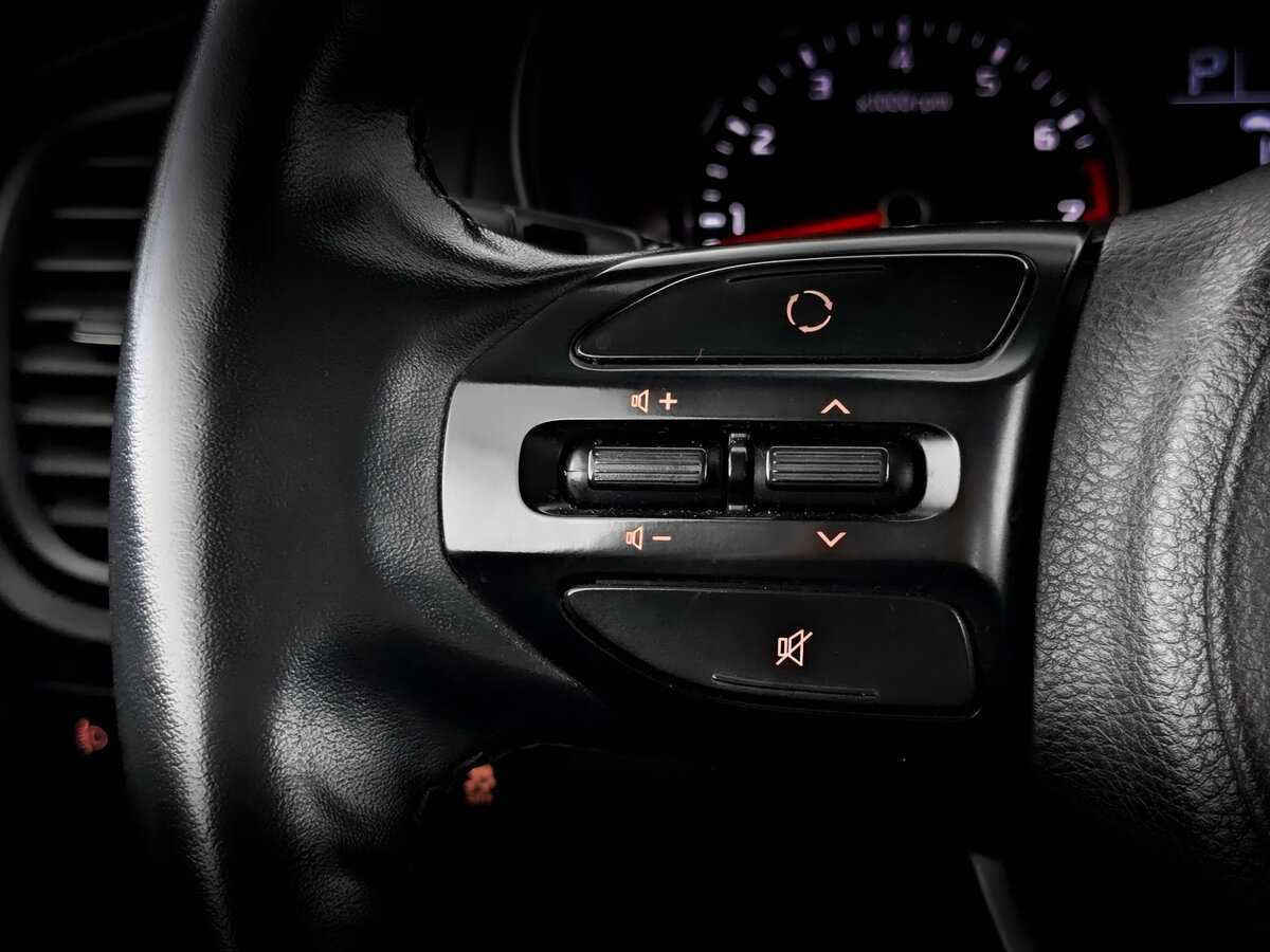 Kia Rio с пробегом — 2019 год. Фото: #25