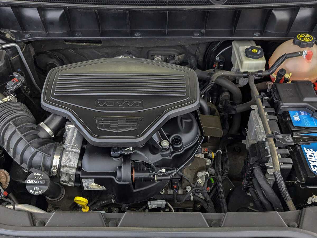 Cadillac XT5 с пробегом — 2016 год. Фото: #8