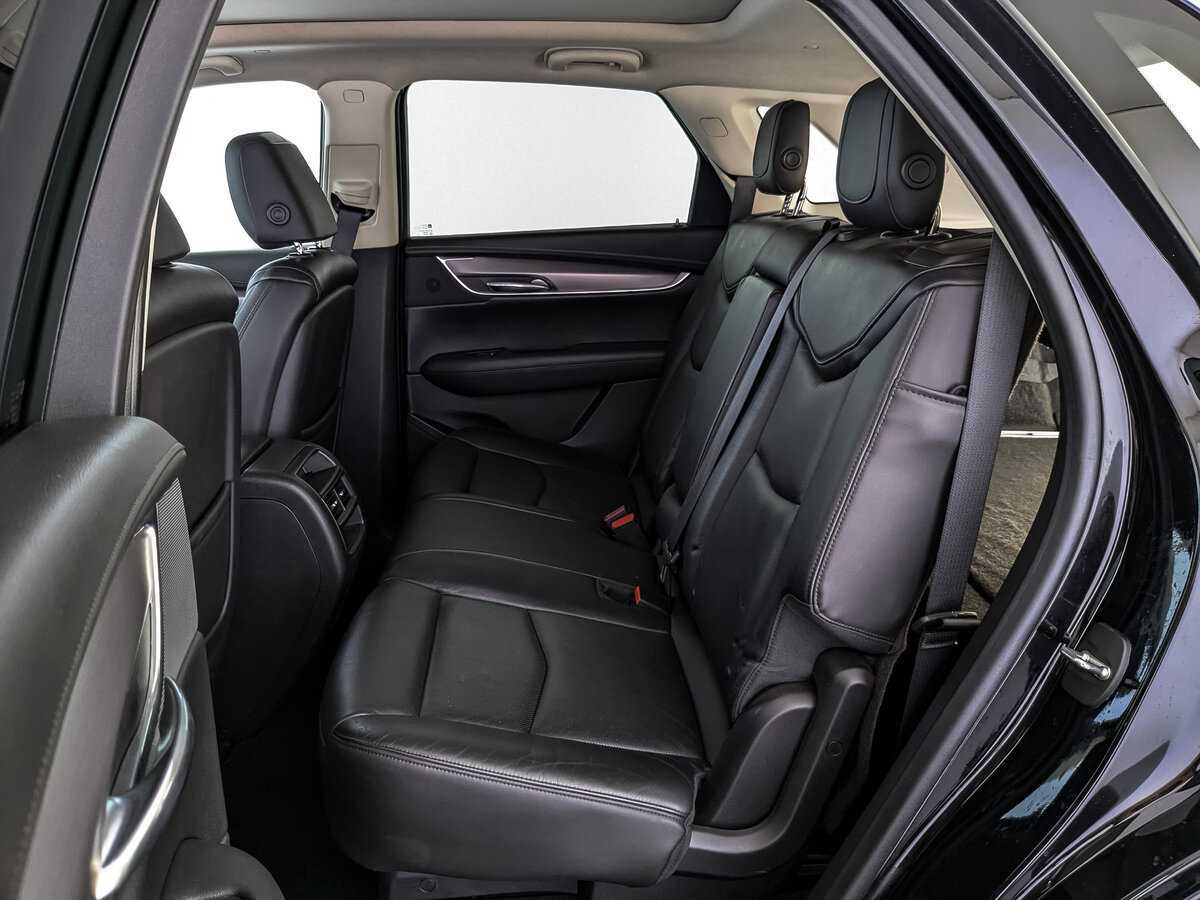 Cadillac XT5 с пробегом — 2016 год. Фото: #16