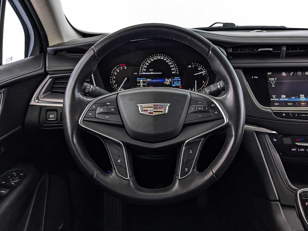 Cadillac XT5 с пробегом — 2016 год. Фото: #19