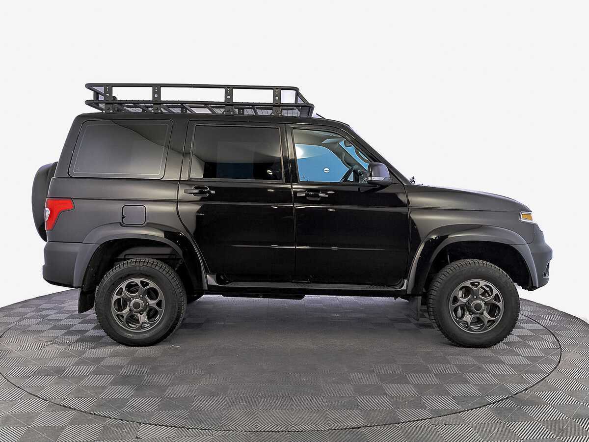 УАЗ Patriot с пробегом — 2024 год. Фото: #3