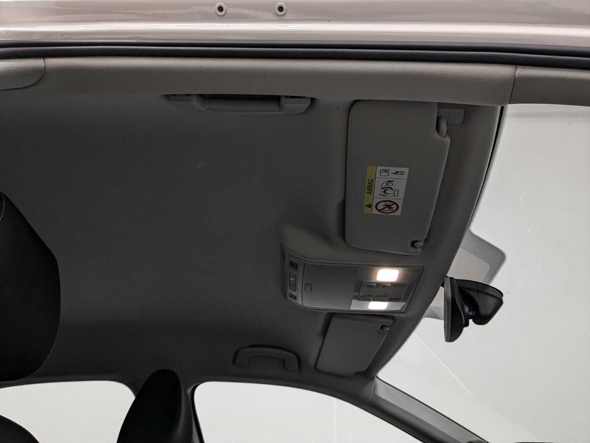 Skoda Superb с пробегом — 2020 год. Фото: #23