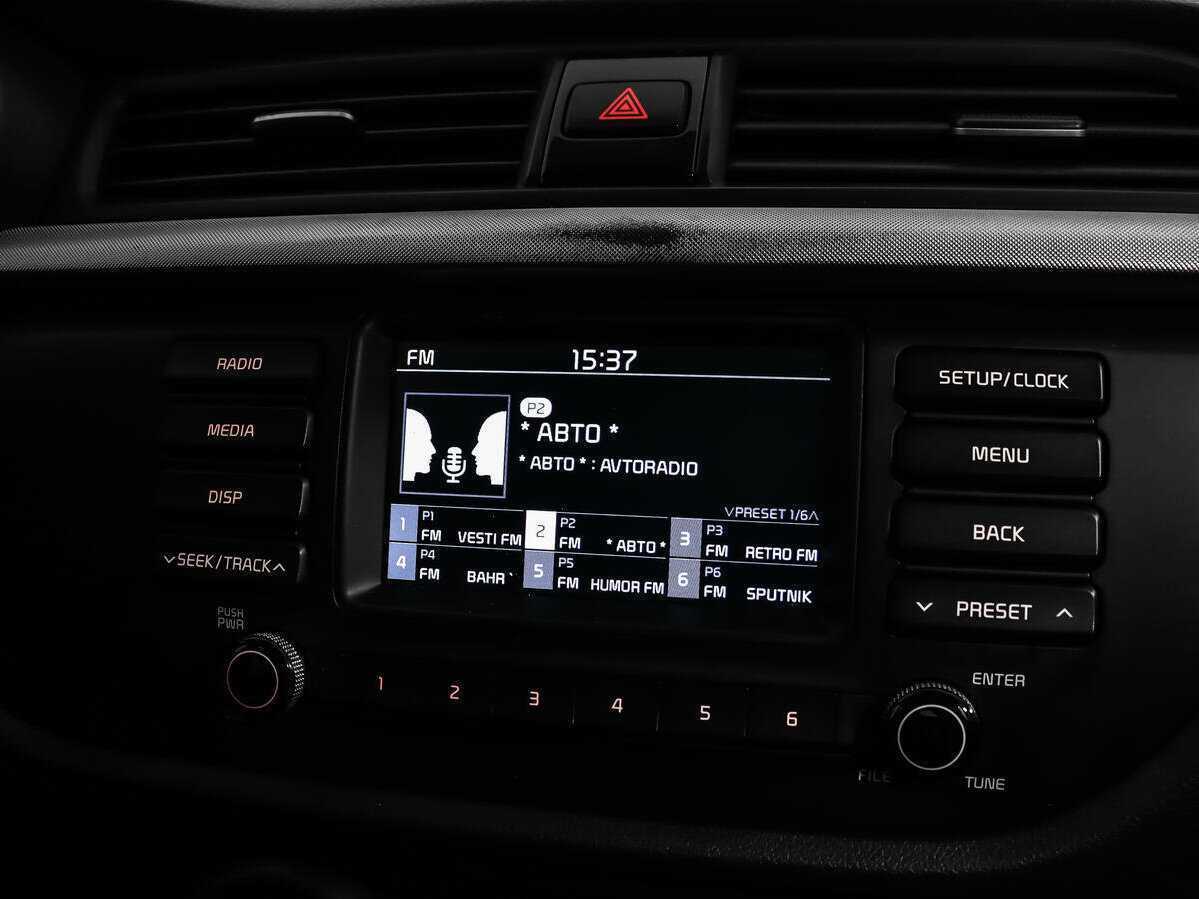 Kia Rio с пробегом — 2018 год. Фото: #12