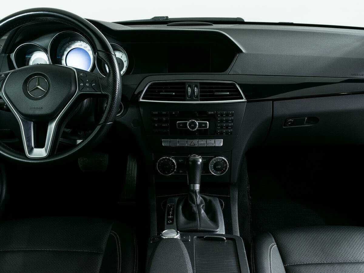 Mercedes-Benz C-Класс с пробегом — 2014 год. Фото: #8