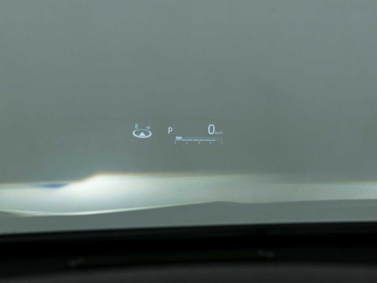 Toyota Camry с пробегом — 2018 год. Фото: #18