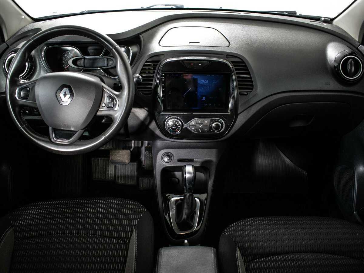 Renault Kaptur с пробегом — 2018 год. Фото: #9