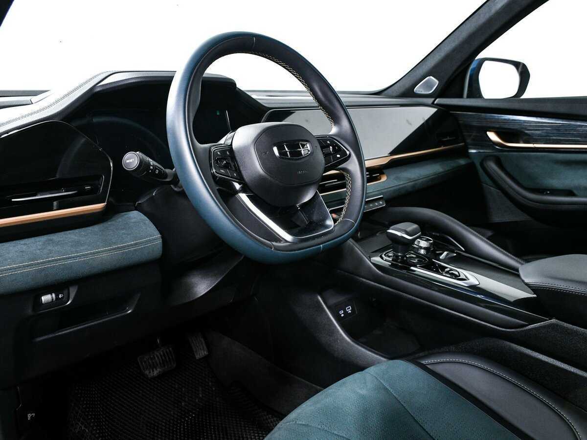 Geely Monjaro с пробегом — 2023 год. Фото: #10