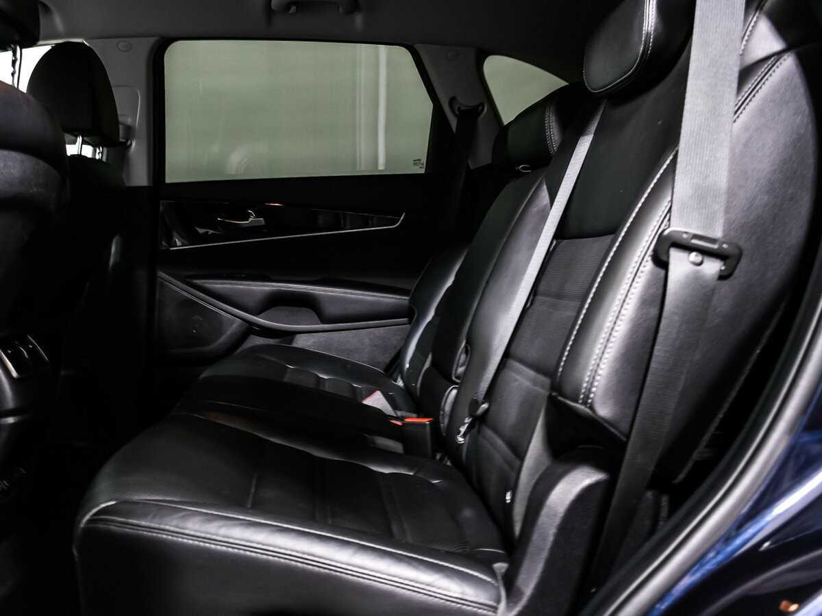 Kia Sorento с пробегом — 2018 год. Фото: #12
