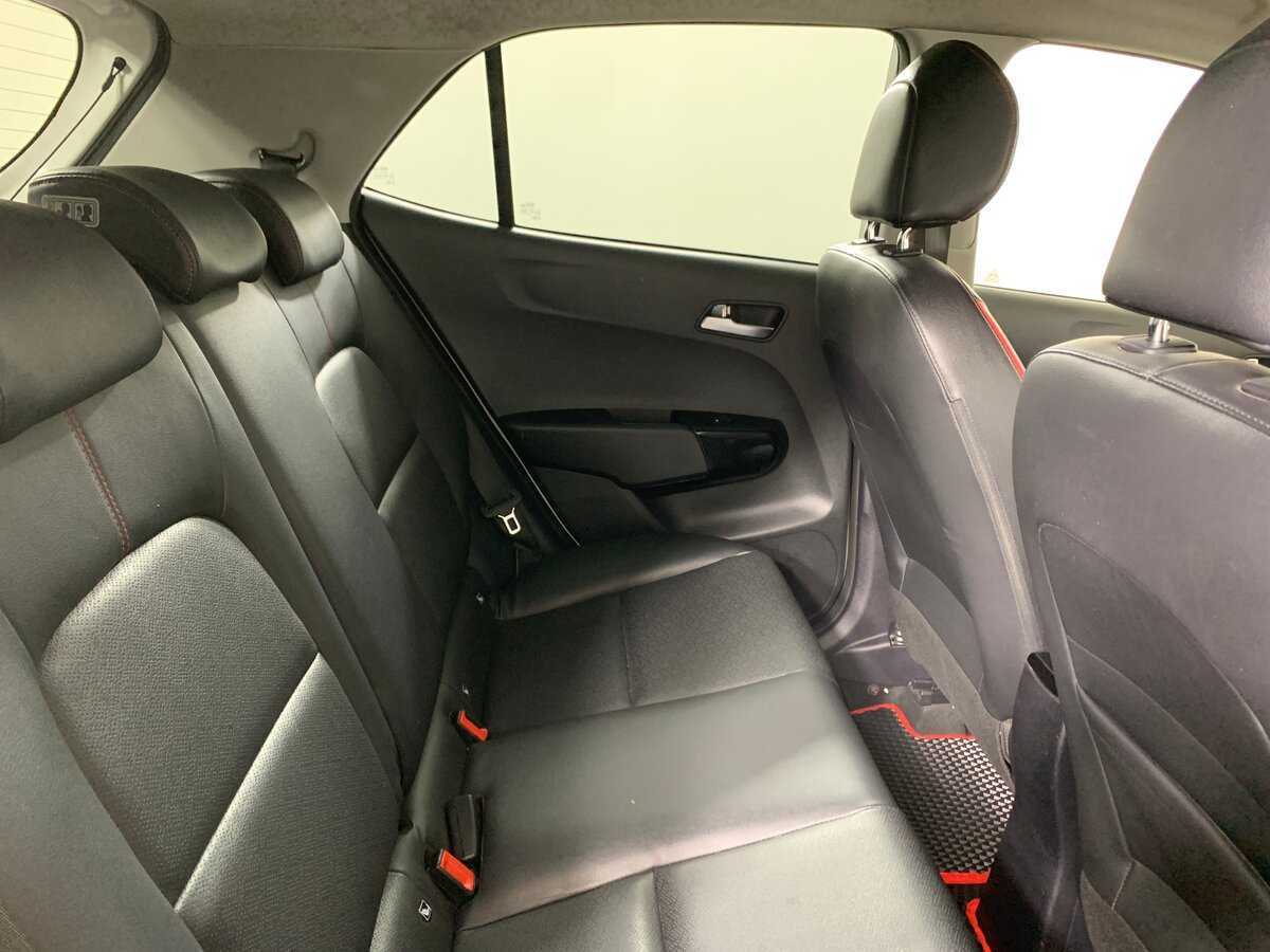 Kia Picanto с пробегом — 2018 год. Фото: #17