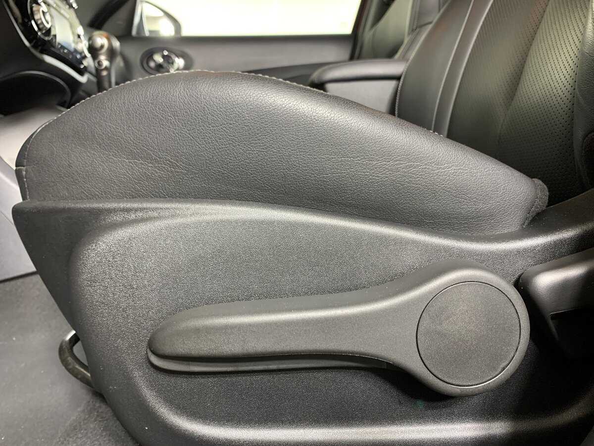 Nissan Juke с пробегом — 2015 год. Фото: #16