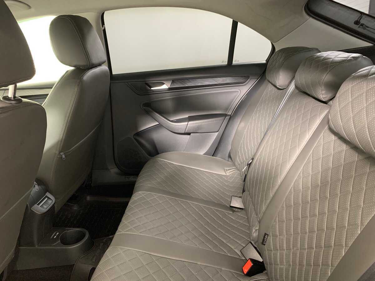 Volkswagen Polo с пробегом — 2022 год. Фото: #18