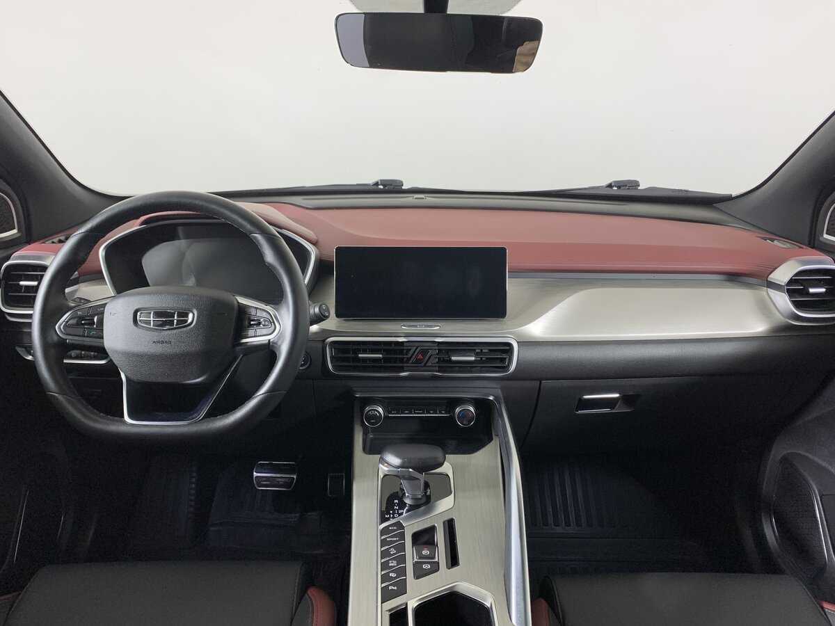 Geely Coolray с пробегом — 2022 год. Фото: #12