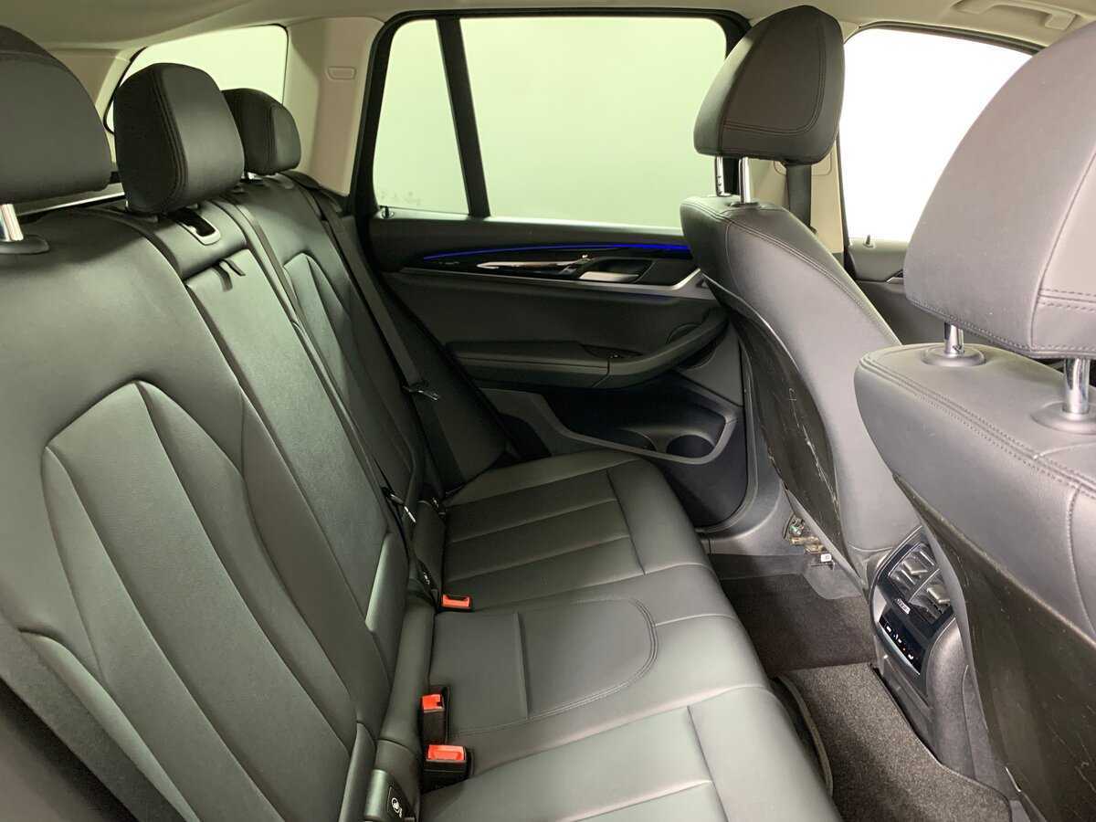 BMW X3 с пробегом — 2018 год. Фото: #17