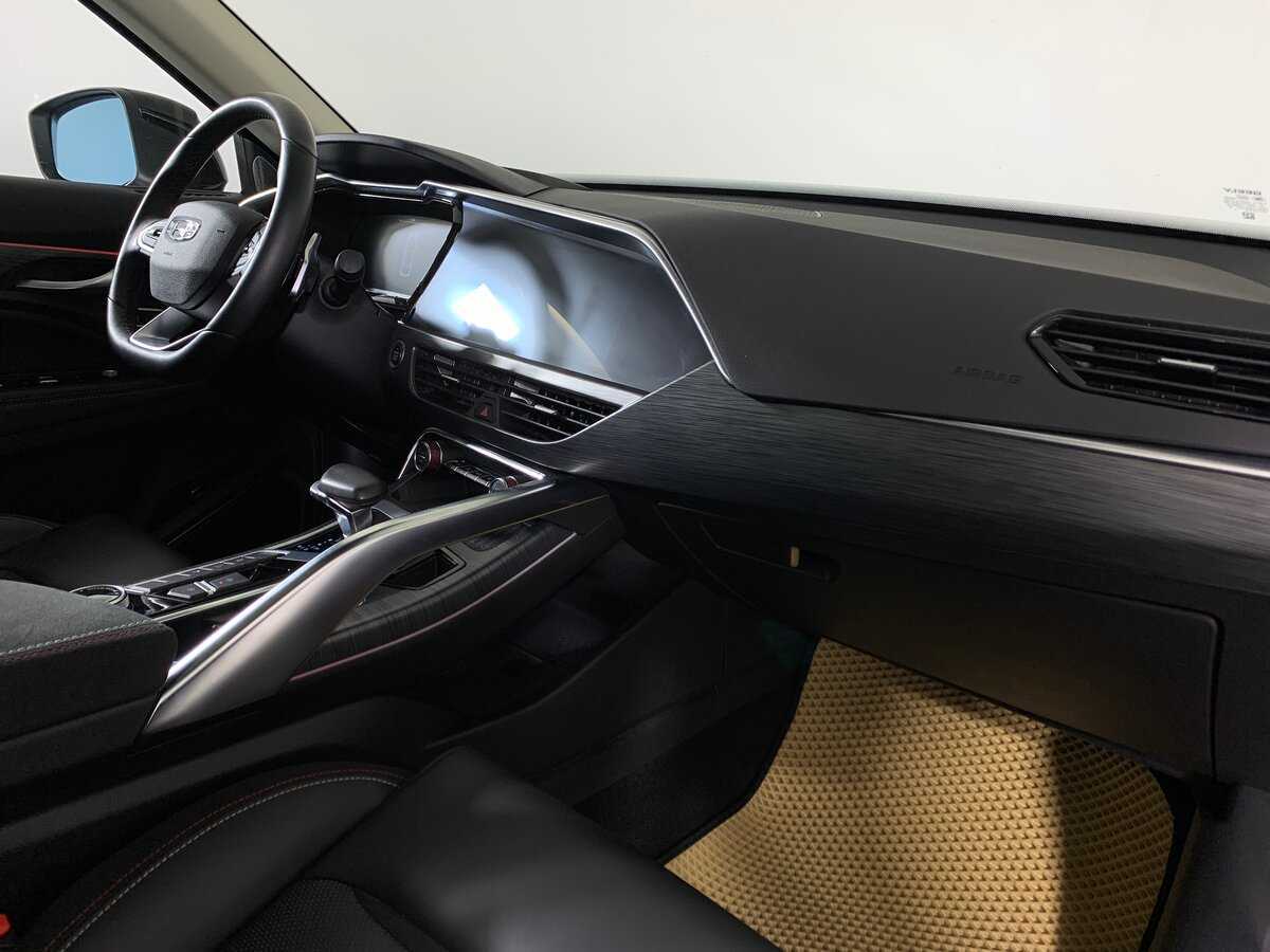 Geely Tugella с пробегом — 2021 год. Фото: #13