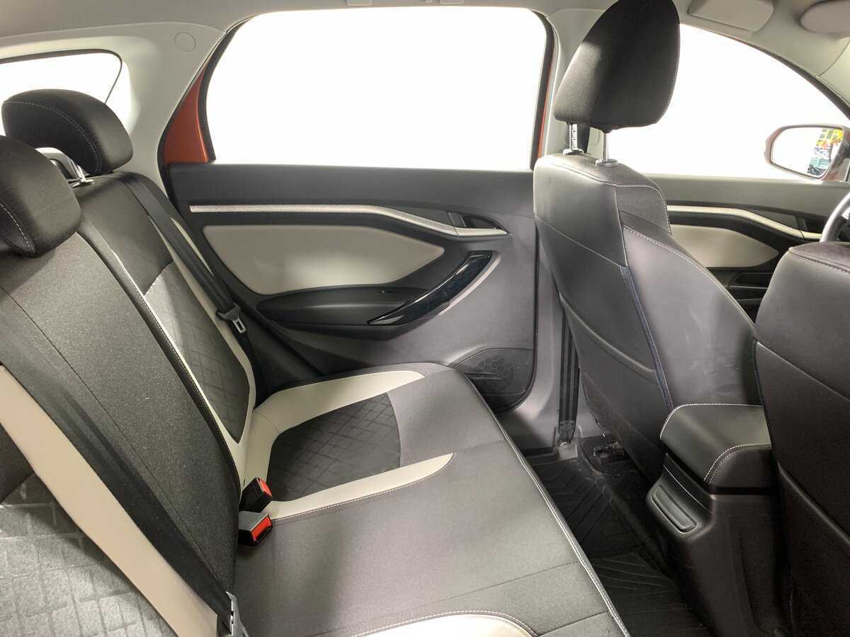 Lada (ВАЗ) Vesta с пробегом — 2021 год. Фото: #17