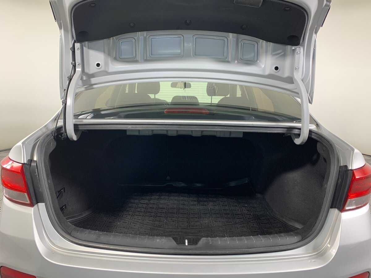 Kia Rio с пробегом — 2018 год. Фото: #19