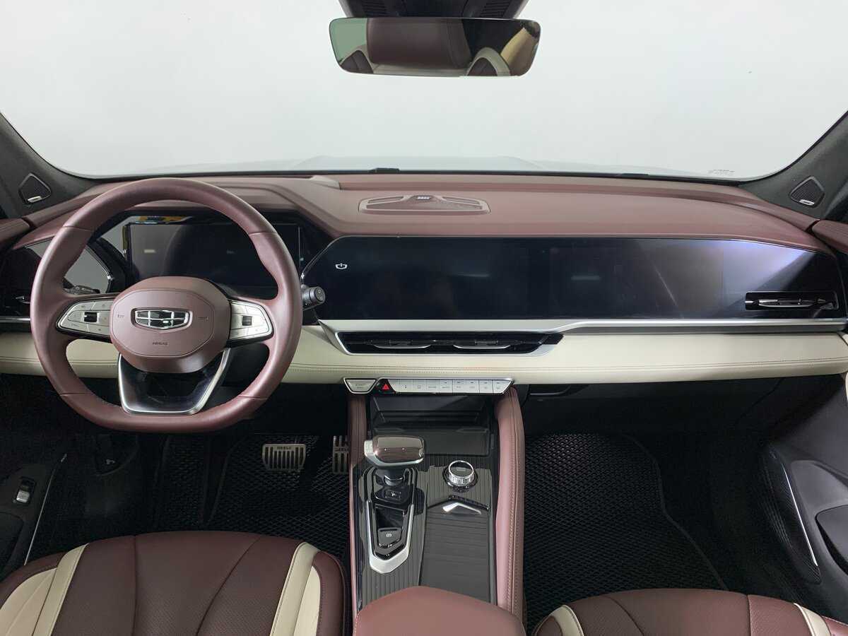 Geely Monjaro с пробегом — 2023 год. Фото: #12