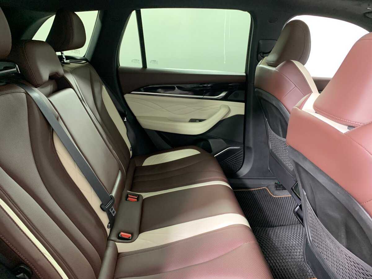 Geely Monjaro с пробегом — 2023 год. Фото: #17