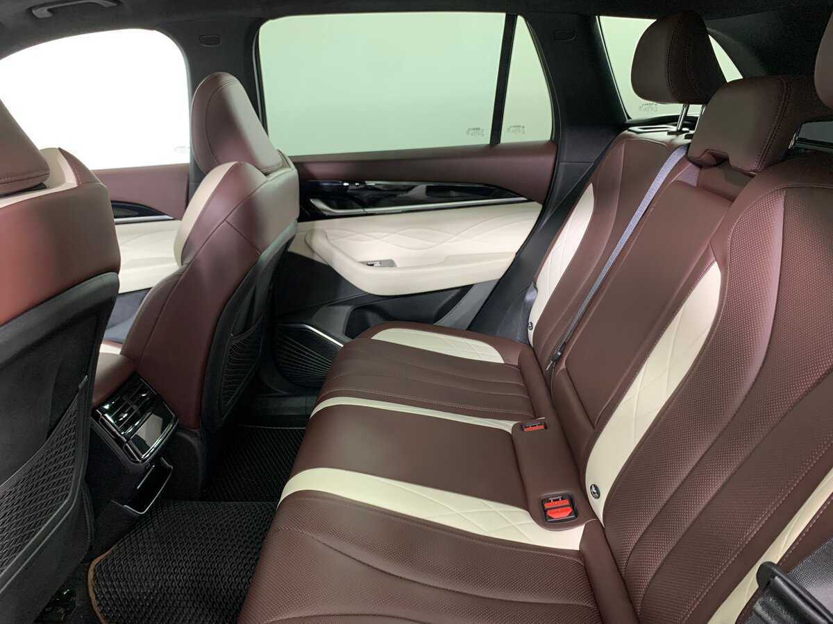 Geely Monjaro с пробегом — 2023 год. Фото: #19