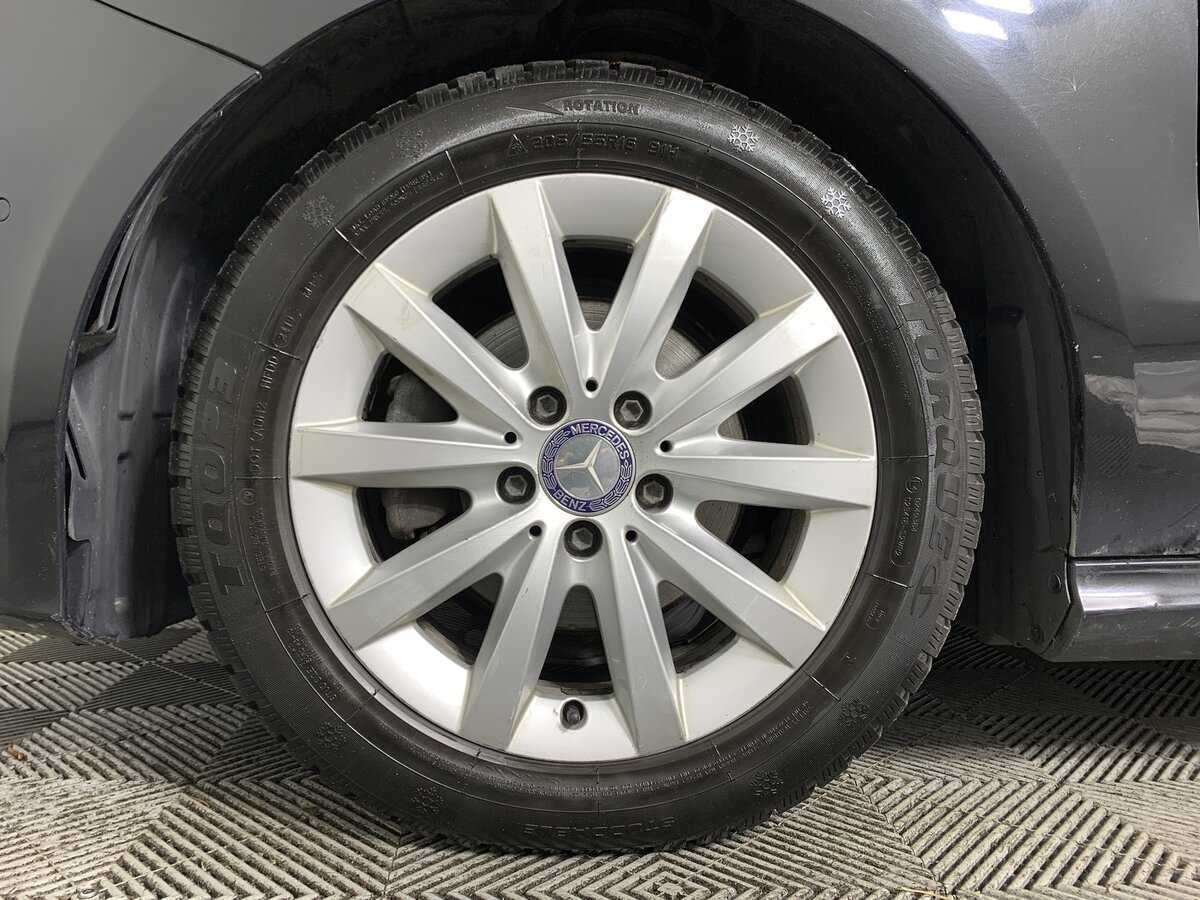 Mercedes-Benz B-Класс с пробегом — 2014 год. Фото: #8