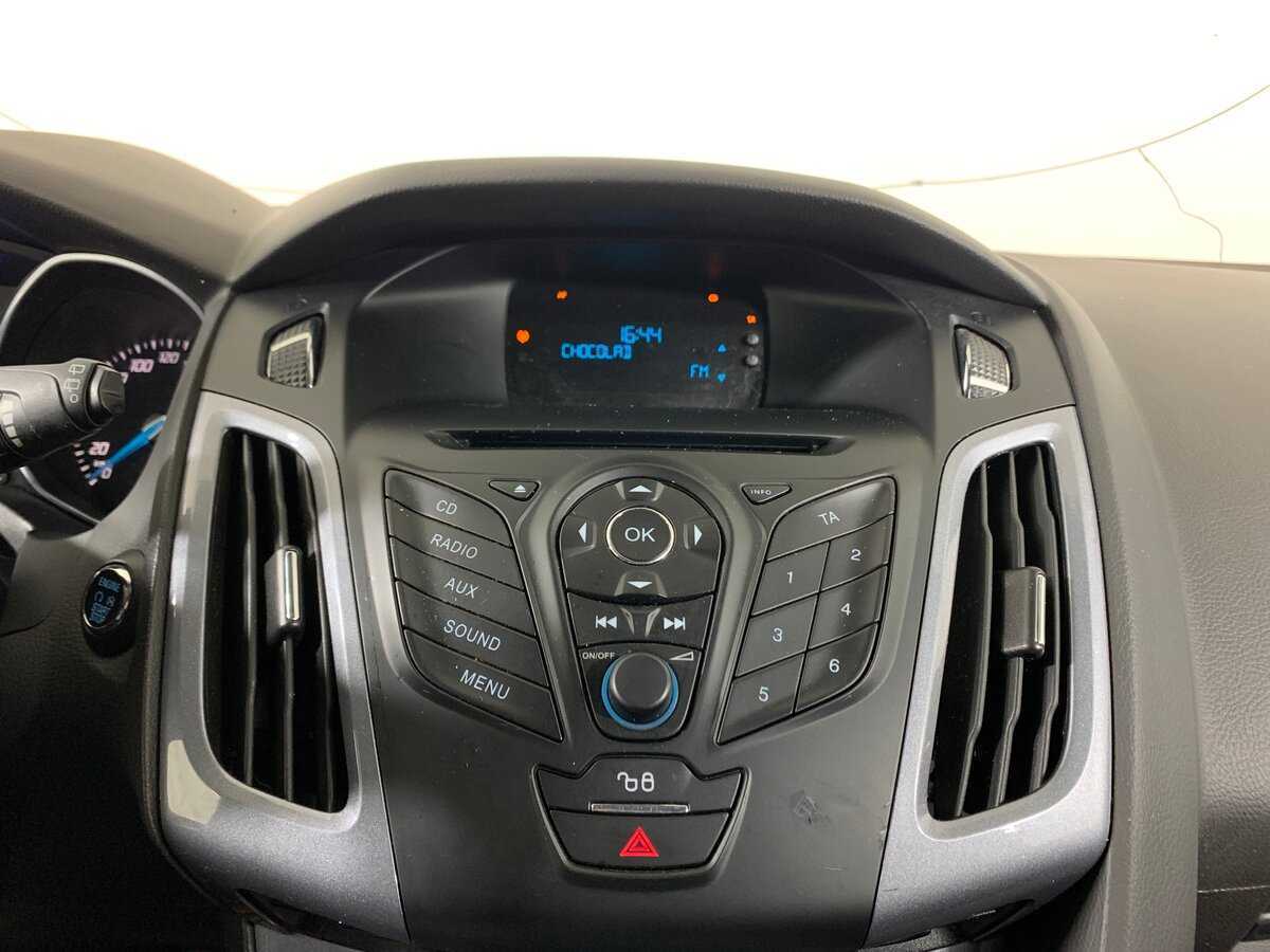 Ford Focus с пробегом — 2014 год. Фото: #15