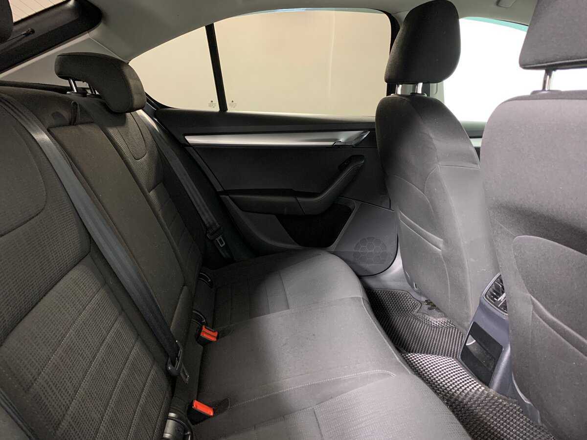 Skoda Octavia с пробегом — 2017 год. Фото: #17