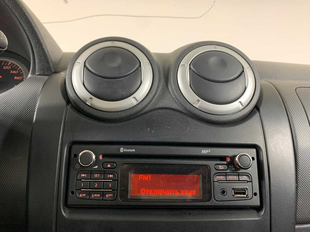 Lada (ВАЗ) Largus с пробегом — 2016 год. Фото: #14