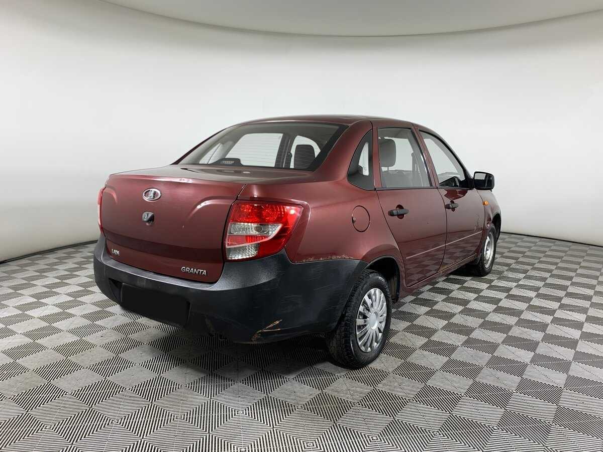 Lada (ВАЗ) Granta с пробегом — 2013 год. Фото: #4