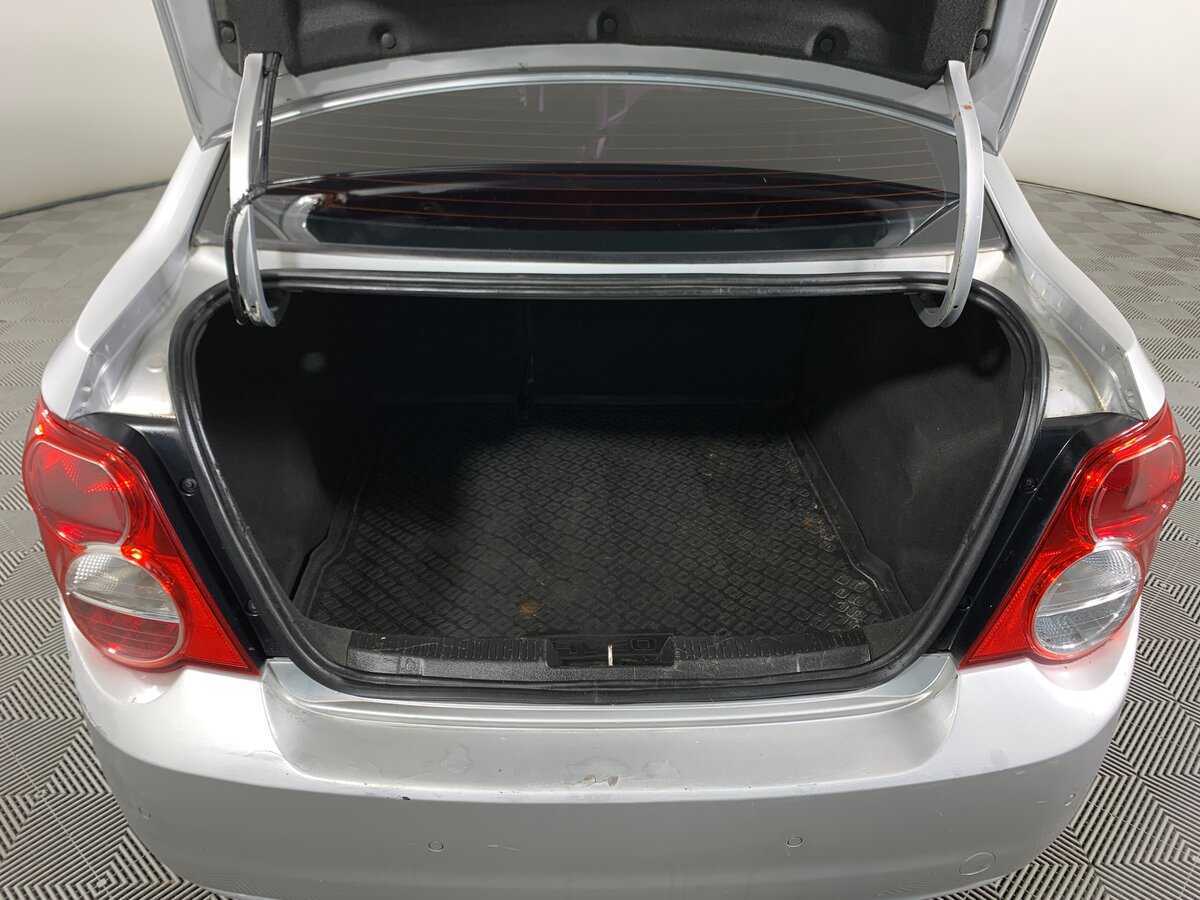 Chevrolet Aveo с пробегом — 2014 год. Фото: #19